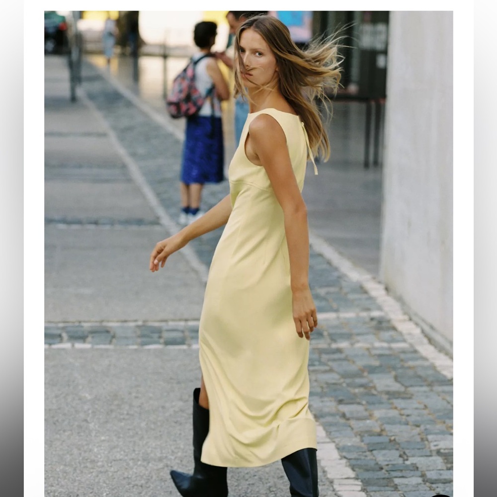 Zara Midi Zippered Elegant Yellow Sleeveless Dress